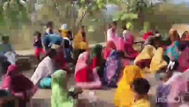 बड़ागांव धसान: बड़ागांव के जंगल में स्थित बिजली टोरिया मंदिर में नव वर्ष पर कार्यक्रम आयोजित, सैकड़ों श्रद्धालु मौजूद रहे