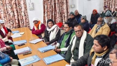 फुलपरास: मधुबनी: फुलपरास बेनीपट्टी के इ-किसान भवन में प्रखंड उर्वरक निगरानी समिति की बैठक हुई