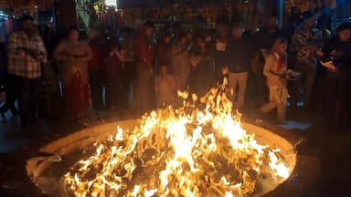 श्री दादाजी धाम में भक्तों की भीड़
#shri dadaji dhaam
#khandwa