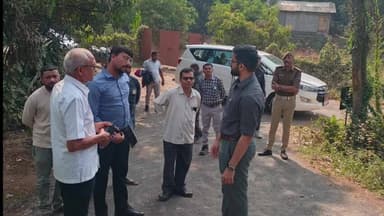 ધરમપુર: તાલુકાના સીદુંમ્બર,આવધા અને રાજપૂરી જંગલના ગ્રામજનોની જિલ્લા વિકાસ અધિકારીએ સમસ્યા સાંભળી અને મુલાકાત કરી