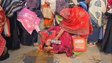 কান্দি: কান্দি ব্লক অফিসে এসআইআর হেয়ারিং এসে লাইনে দাঁড়িয়ে থাকা কালীন অজ্ঞান মহিলা, ঘটনাস্থলে বিধায়ক