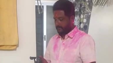 ಮುಧೋಳ: ಸೋರಗಾವಿಯಲ್ಲಿ ಯುವಕನೋರ್ವ ಪಿಸ್ತೂಲ್ ಲೋಡ ಮಾಡುತ್ತಿರುವ ವೀಡಿಯೋ ವೈರಲ್,ತನಿಖೆಗೆ ಸೂಚಿಸಿದ ಎಸ್ಪಿ ಸಿದ್ಧಾರ್ಥ ಗೋಯಲ್