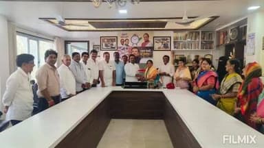 देगलूर: देगलूर नगर परिषदेच्या गटनेते पदी सौ.पदमवार उज्वला यांची सर्वानुमते निवड