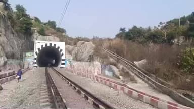 पांडू: रेलवे द्वारा बनाए गए भीम चूल्हा ब्रिज पर घूमने पहुंच रहे हैं पर्यटक