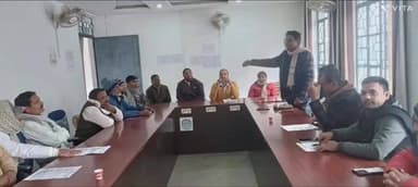 मनसाही :- मुख्यमंत्री कन्या विवाह के आवेदन की जानकारी को लेकर पंचायत जनप्रतिनिधि को किया गया जागरूक।