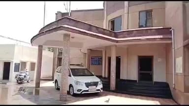 અબડાસા: સુથરીમાં એસટીના ડ્રાઈવર-કંડક્ટરને કુહાડી બતાવી મારી નાખવાની ધમકી