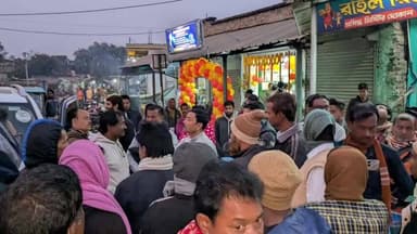 কেতুগ্রাম ১: কেতুগ্রামের চাকটা গ্রামে মর্মান্তিক পথ দুর্ঘটনায় শোকস্তব্ধ পরিবারের পাশে বিধায়ক শেখ শাহনওয়াজ