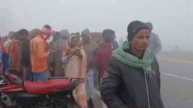 कोचाधामन: सपटिया बिशनपुर चौक के पास पिकअप वैन ने दो साइकिल सवार बच्चों को टक्कर मारी, दोनों घायल