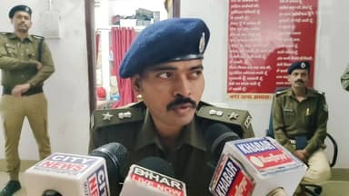 Muzaffarpur City SP कोटा किरण कुमार ने नगर थाना में लगाया जनता दरबार....सुनी सबकी फरियाद....
#voiceindialive #BreakingN...