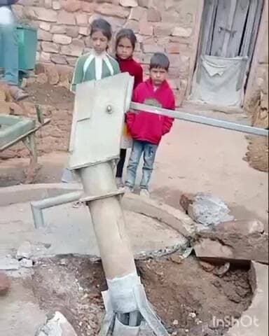 रन्नौद: पीरौंठ गांव में ट्रैक्टर से सरकारी हैंडपंप तोड़ा, 40 परिवारों पर गहराया जल संकट