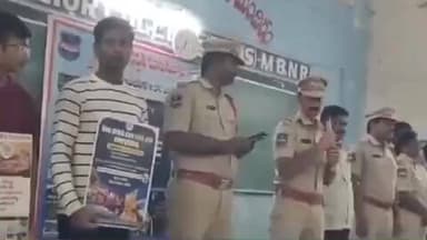 మహబూబ్ నగర్ అర్బన్: మహబూబ్నగర్ పట్టణంలో రోడ్డు భద్రతపై విద్యార్థులకు అవగాహన