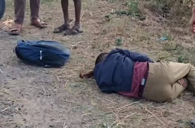 ಯಳಂದೂರು: ಯಳಂದೂರಿನ ಹಾಲ್ಕೆರೆ ಅಗ್ರಹಾರದ ಸಮೀಪ ಬೈಕ್ ಅಪಘಾತ ಸಂಭವಿಸಿ ಬೈಕ್ ಸವಾರನಿಗೆ ಪೆಟ್ಟು