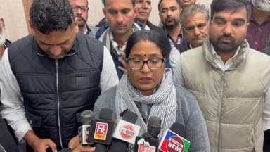 रावला: रावला के किसानों को जनवरी माह में चार में से दो समूहों को मिलेगा पानी, विधायक और अधिकारियों की वार्ता सफल