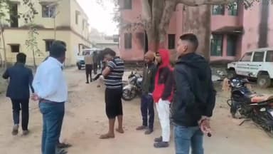 ठेठईटांगर: नदी में डूबने से 13 वर्षीय बालक की मौत, प्रखंड प्रमुख ने सहयोग का आश्वासन दिया