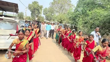 सडक अर्जुनी: डोंगरगाव/खजरी येथे शालेय वार्षिक स्नेहसंमेलनाच्या उद्घाटनाप्रसंगी जिल्हा परिषद अध्यक्ष लायकराम भेंडारकर यांची उपस्थिती