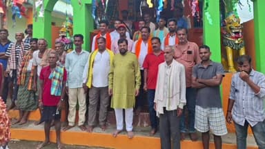 ଧରାକୋଟ: ସୁମନ୍ତପୁର ଗ୍ରାମ ଗ୍ରସ୍ତକରି ଦଳ ସଂଗଠନ ନେଇ ଆଲୋଚନା କଲେ ସାନଖେମୁଣ୍ଡି ବିଜେପି ପୂର୍ବତନ ବିଧାୟକ ପ୍ରାର୍ଥୀ