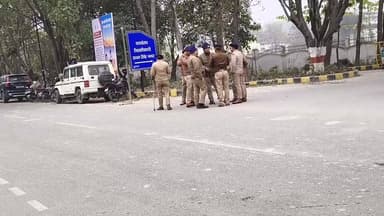 AWAAZ LIVE RUDRAPUR: #कांग्रेस के #विरोध_प्रदर्शन को लेकर #कलेक्ट्रेट छावनी में तब्दील
#awaaz24x7 #awaazindiadigital #ut...