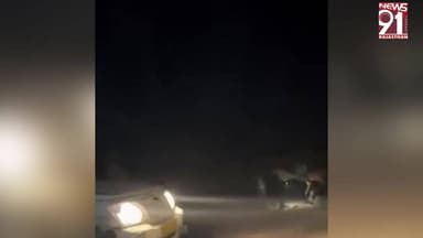 न्यू ईयर पार्टी में विवाद बना हत्या की वजह, पत्थर से कुचलकर युवक को उतारा मौत के घाट
#NewsUpdate #newsfeed #News #rajast...