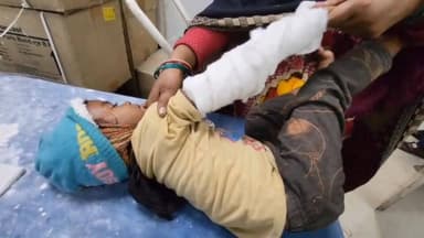 जहानाबाद, खेलने के दौरान छत से गिरकर मासूम बालिका जख्मी स्वजन ने अस्पताल में कराया भर्ती।
#BiharNews #viralposts #trand...