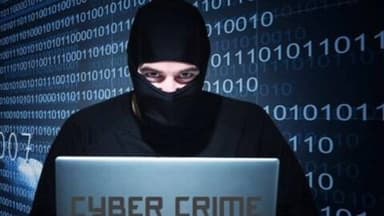 नवगछिया: एसबीआई का फर्जी बैंक अधिकारी बनकर खाते से ₹1.85 लाख उड़ाए, साइबर थाने में मामला दर्ज