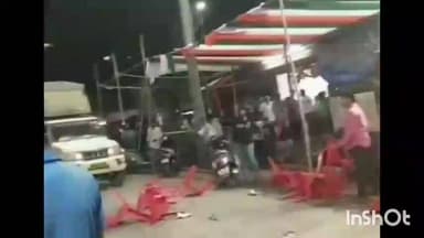 भिवंडी: पोलिसांसमोर भाजप आणि काँग्रेसचे भिडले, लाठा-काठ्या,दगड,खुर्च्या आणि मिळेल त्या वस्तूंनी मारहाण, व्हिडिओ व्हायरल