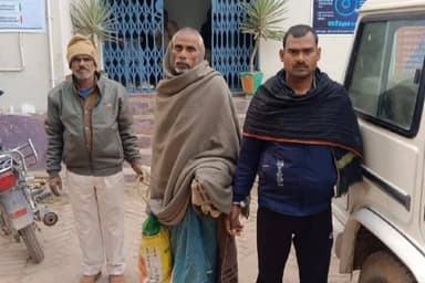 हलसी: हलसी थाने की पुलिस ने ठेकही गांव से वारंटी पिता-पुत्र को गिरफ्तार कर कोर्ट में पेश किया