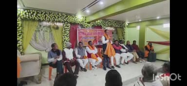 हरिहरगंज: नगर निकाय चुनाव को लेकर हरिहरगंज आरबी पैलेस में भाजपा की बैठक, सरकार के खिलाफ आंदोलन की रणनीति