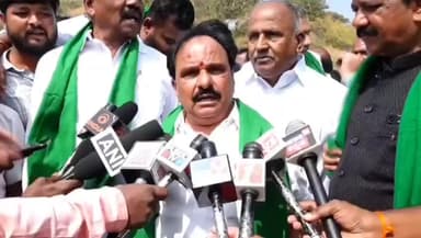 ಹಿರಿಯೂರು: ಹಿರಿಯೂರಿನ ವಿವಿ ಸಾಗರ ಡ್ಯಾಂಗೆ ಬಾಗೀನ ಅರ್ಪಣೆ ಮಾಡಿದ ಸಚಿವ ಡಿ.ಸುಧಾಕರ್