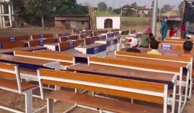 सतबरवा: चतरा सांसद ने सीएसआर फंड से पीएम श्री सोहडीखास विद्यालय के लिए बेंच-डेस्क मुहैया कराए