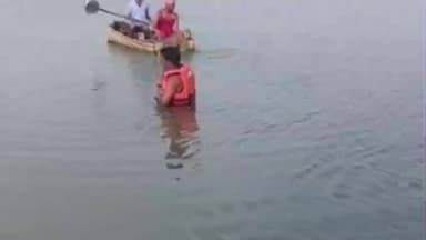 पाकरटांड: कोबांग डैम में नहाते वक़्त गुमला ज़िला निवासी की डूबने से हुई मौत, गोताखोरों ने निकाला शव