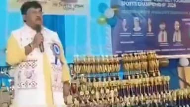 বিষ্ণুপুর ১: বিহানী একাডেমীর পক্ষ থেকে আন্ত:জেলা যোগাসন প্রতিযোগিতার আয়োজন করা হয় উপস্থিত হন পরিবহন দপ্তরের ভারপ্রাপ্ত প্রতিমন্ত্রী