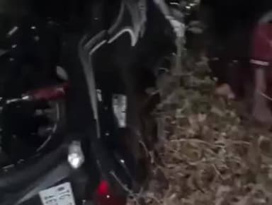 తూప్రాన్: మల్కాపూర్ రోడ్డు ప్రమాదంలో ఒకరికి తీవ్ర తీవ్ర గాయాలు