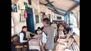 દેવગઢબારીયા: પ્રાયોજના વહીવટદાર દ્વારા સાગટાળાની આશ્રમશાળા અને કન્યા છાત્રાલયની ઔચિંતી મુલાકાત કરાઈ