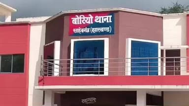 बोरियो: बोरियो थाना के पास वाहन जांच में वाहन चालकों से कुल ₹34000 का जुर्माना वसूला गया