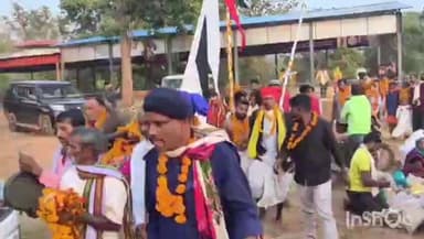 केशकाल: भंगाराम माईं के दरबार में हुआ मेला, सांसद भोजराज नाग झुमते हुए नजर आए, केशकाल विधायक ने देवी-देवता से लिया आशीर्वाद