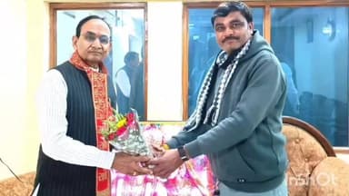 डोलरिया: वघवाडा में लोधा लववंशी क्षत्रिय समाज के जिलाध्यक्ष ने विधायक से उनके आवास पर की मुलाकात