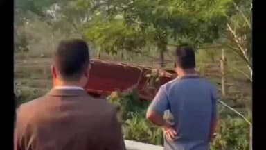 শদিয়া: ডুমডুমাৰ পৰা শদিয়া গৈ থকা অৱস্থাত ধলা ৰাষ্ট্ৰীয় ঘাই পথত পথ দুৰ্ঘটনা