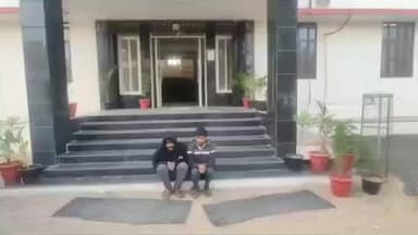 शाहपुरा: शाहपुरा थाना पुलिस की टीम ने चोरी के मामले में कार्रवाई करते हुए दो लोगों को किया गिरफ्तार