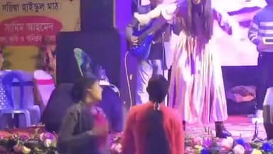 ডায়মন্ডহারবার ২: সরিষা কৃষি ও স্বনির্ভর মেলা উপলক্ষে অনুষ্ঠান করতে আসেন বিখ্যাত সংগীত শিল্পী রাফা ইয়াসমিন