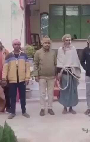 घाट कुसुंभा: चितौरा गांव में रुपये के लेनदेन को लेकर दो पक्षों में झड़प, आठ घायल और छह गिरफ्तार