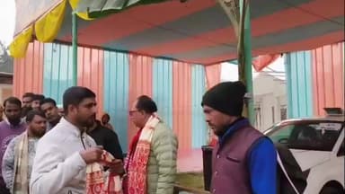 মাটিয়া: শ্রীসূর্যগিৰীত শ্ৰী সূৰ্য যুৱ সংঘৰ সাহায্যার্থে লটাৰী খেলৰ অস্থায়ী কাৰ্যালয় উদ্ধোধন কৰা হয়