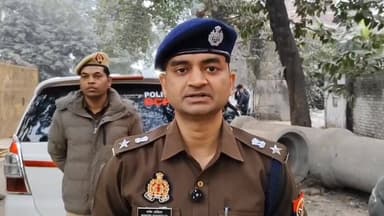 प्रयागराज में सेक्स रैकेट पर की गई कार्रवाई के संबंध में DCP सिटी मनीष कुमार शांडिल्य का बयान।
#prayagraj_news #Breaking...