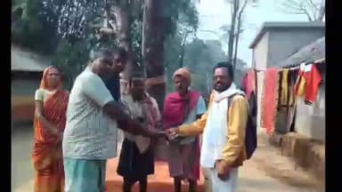 गुराबंदा: पुनासिया में शोकाकुल परिवार को दी गई आर्थिक सहायता