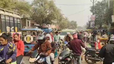 बदलापुर: सरोखनपुर में स्थित सब्जी मंडी के सामने आए दिन लगता है भीषण जाम, प्रशासन बना मौन