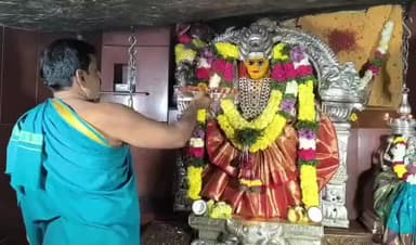 రేగోడు: ఏడుపాయల వన దుర్గ భవానికి ప్రత్యేక అర్చనలు