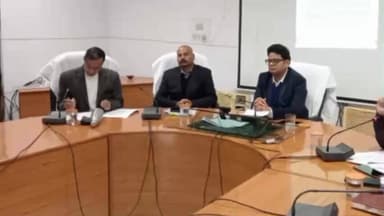 सिहावल: सीधी जिले के कलेक्ट्रेट सभागार में बैठक संपन्न, सिहावल एसडीएम भी मौजूद रहे