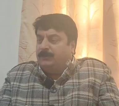 नेरवा: रियूनी से चौपाल सड़क के चौड़ीकरण का कार्य फरवरी में, नेरवा-बाईपास का कार्य जल्द होगा शुरू - कांग्रेस नेता रजनीश किमटा