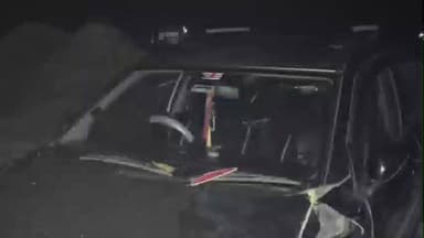 মাথাভাঙা ২: পয়েস্তি সংলগ্ন এলাকায় ১টি ছোট চারচাকার গাড়ি নিয়ন্ত্রণ হারিয়ে গাছে ধাক্কা, আহত চালক