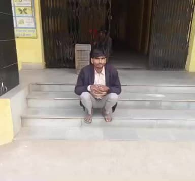 सीकरी: सीकरी पुलिस ने भुरुवास रोड से अवैध खनन कर पत्थरों की चोरी करने के मामले में एक आरोपी को किया गिरफ्तार