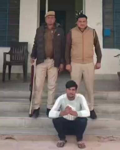 सिद्धमुख: सिद्धमुख थाना पुलिस ने एनडीपीएस एक्ट में वांछित फरार मुल्जिम को किया गिरफ्तार, आरोपी से प्रकरण में अनुसंधान जारी